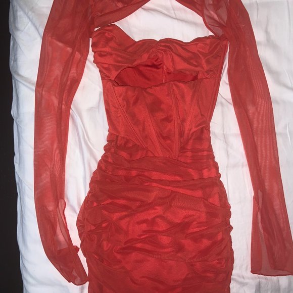 (WORN ONCE) Oh Polly Nirvana Long Sleeved Red Ruched Mini Dress - Picture 5 of 6